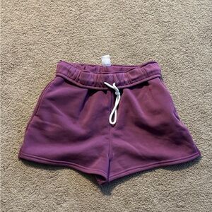 Womens No Boundaries Athletic Shorts in Purple: L
